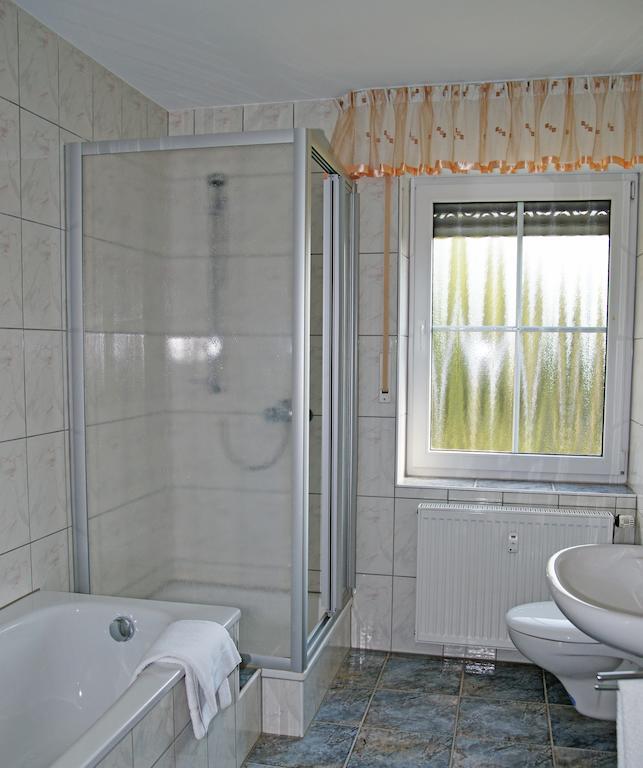Ferienwohnung Bergblick Xanten Room photo